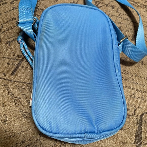 Satchel - Picture 2 of 8